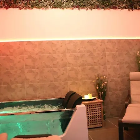 Gemütliche In Mit Grill, Whirlpool Und Terrasse *